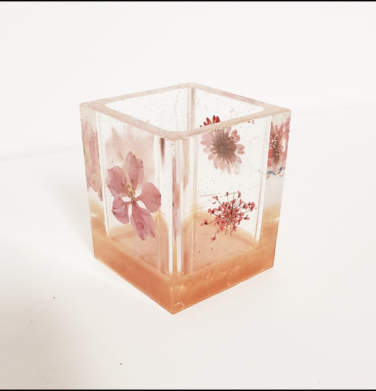 Handcrafted pen/pencil holder w/real flowers